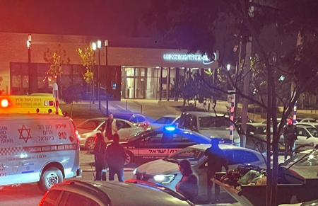 اصابة رجل وسيدة بإطلاق نار في حادثين منفصلين باللد